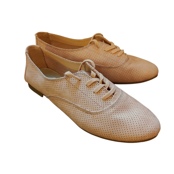 LOWER EAST SIDE Shoes - Lower East Side Blush Pink Loafers Size 7.5